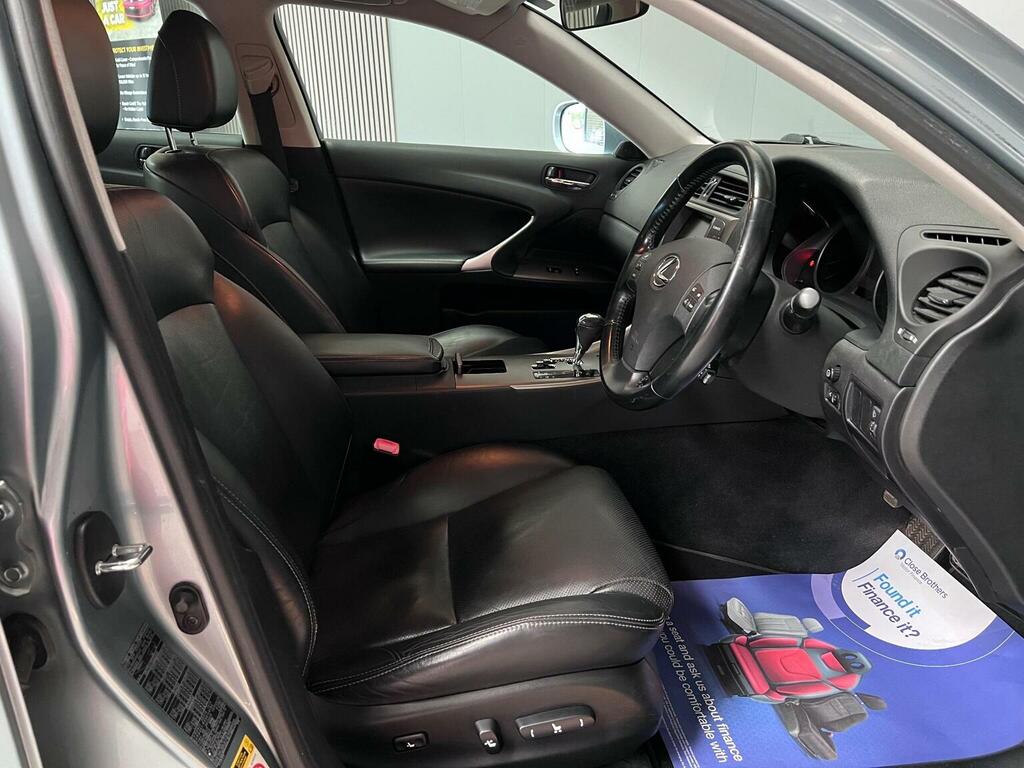 Lexus IS 2.5 250 F Sport Saloon 209 G Red #12