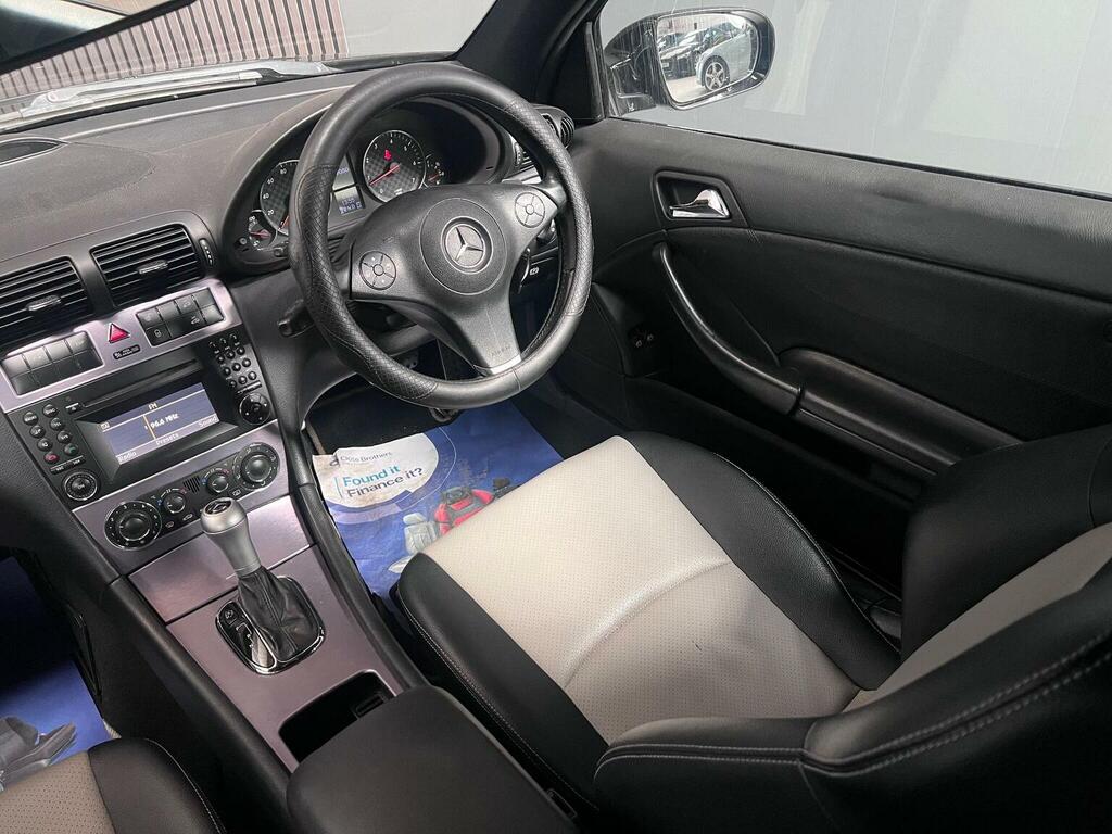 Mercedes-Benz CLC Class Hatchback 1.8 Silver #17