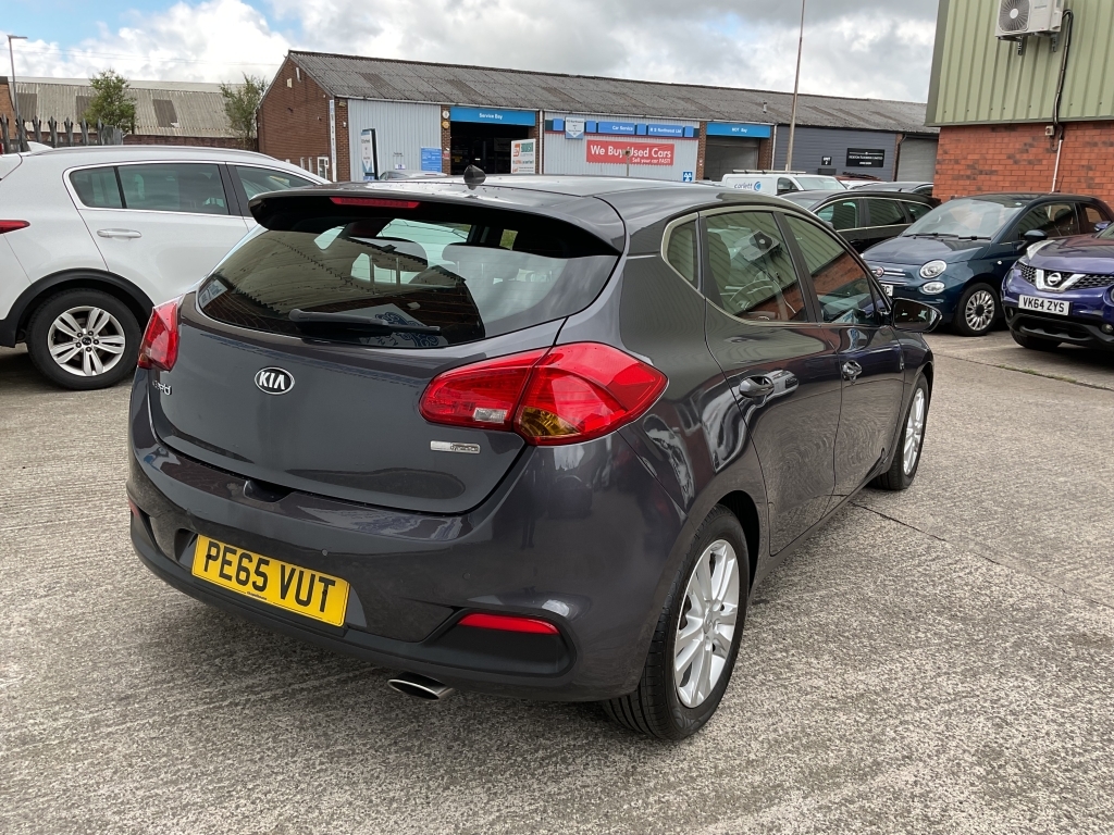 Kia Ceed Hatchback 1.6 2 Ecodynamics Crdi Silver #5