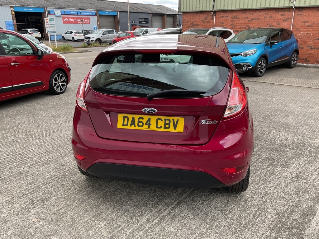 Ford Fiesta Hatchback 1.2 Style DA64CBV Red #4
