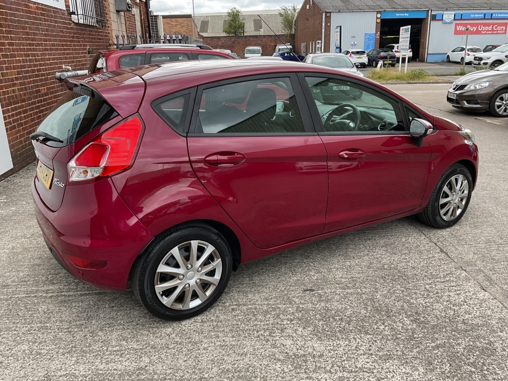 Ford Fiesta Hatchback 1.2 Style DA64CBV Red #5