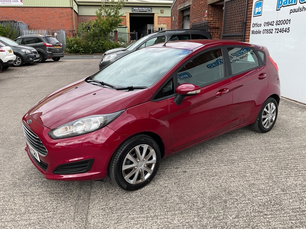 Ford Fiesta Hatchback 1.2 Style DA64CBV Red #2