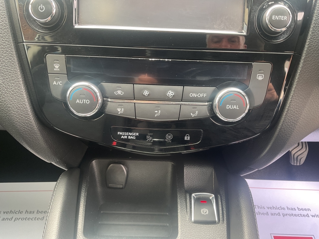 Nissan Qashqai Qashqai N-connecta Dci Black #13