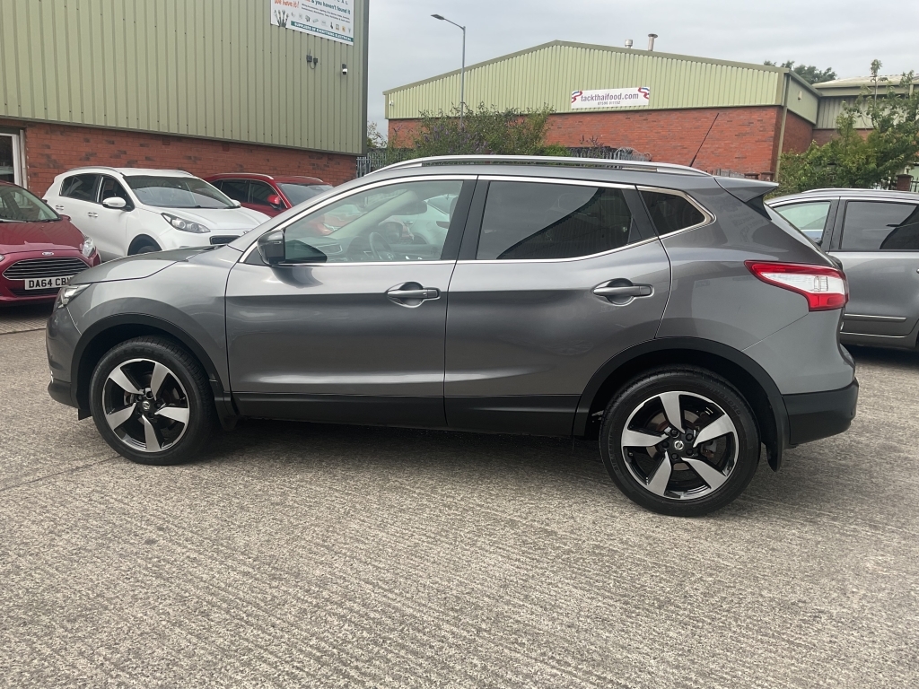 Nissan Qashqai Qashqai N-connecta Dci Black #4
