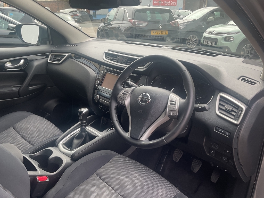 Nissan Qashqai Qashqai N-connecta Dci Black #8