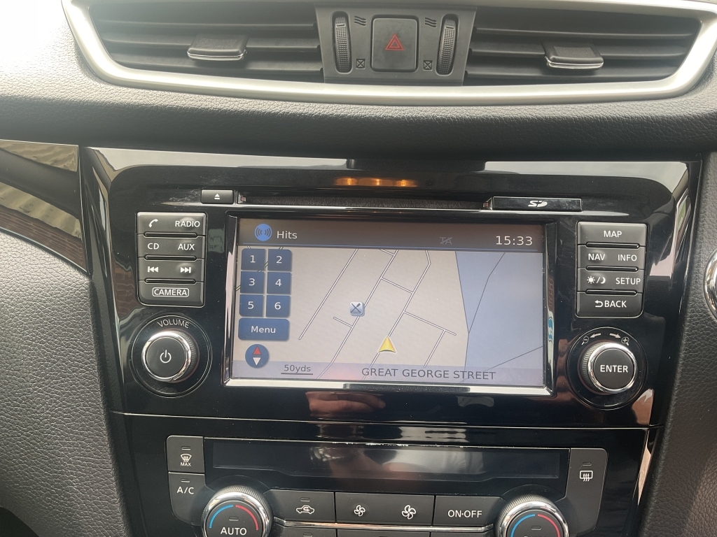 Nissan Qashqai Qashqai N-connecta Dci Black #10