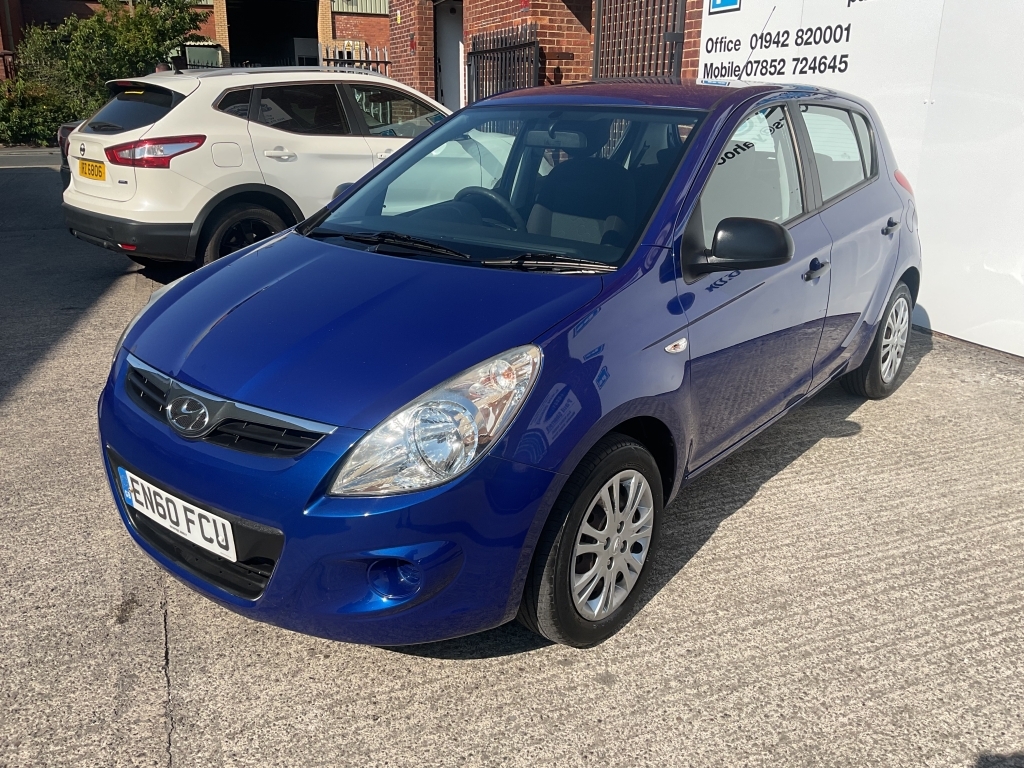 Hyundai I20 Hatchback 1.2 Classic Blue #2
