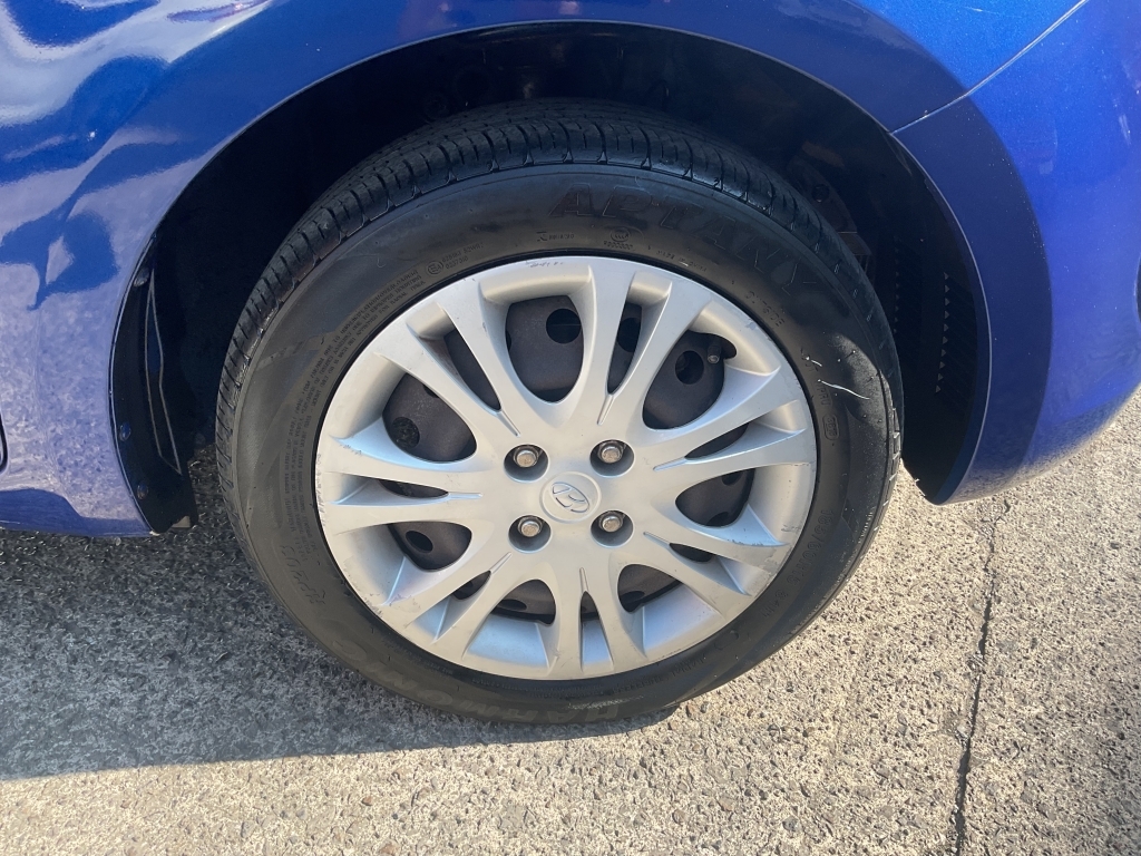Hyundai I20 Comfort 3,995 Click Here For Further Details On Fi  #12