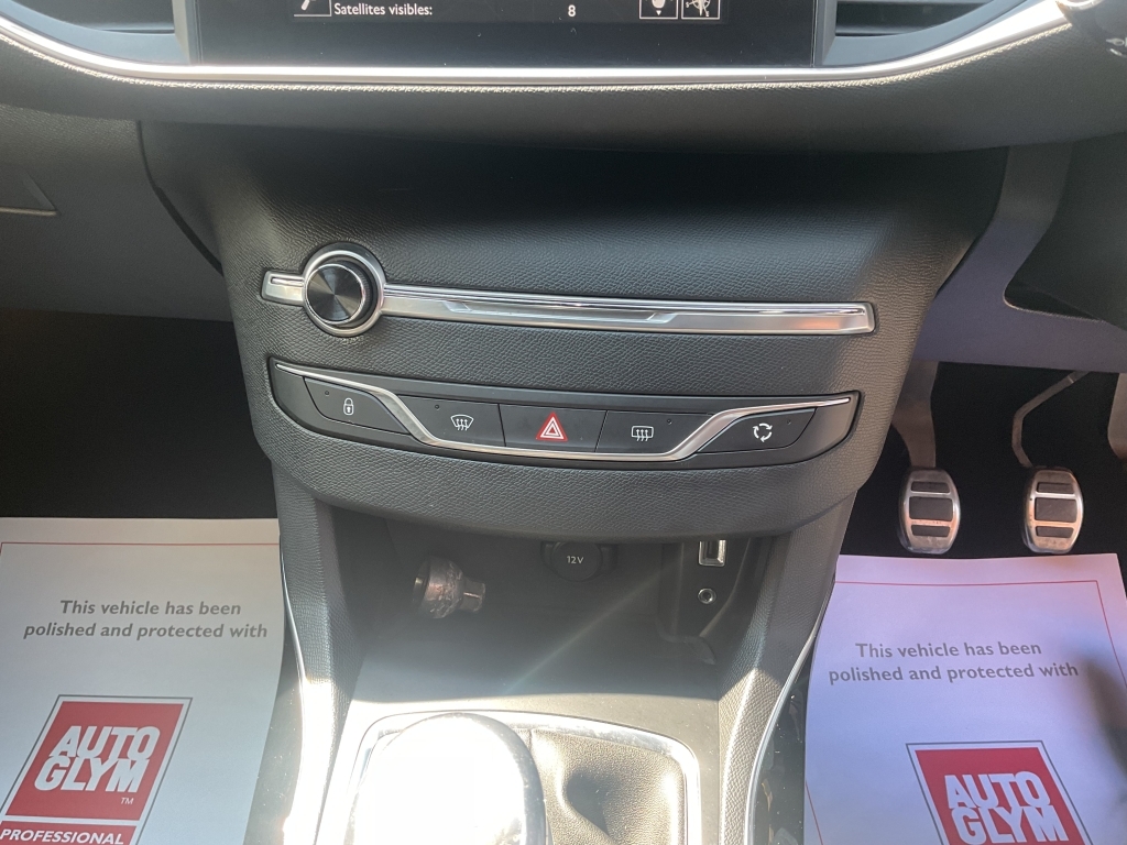 Peugeot 308 Peugeot 308 Sportium E-thp 1.2L  #12