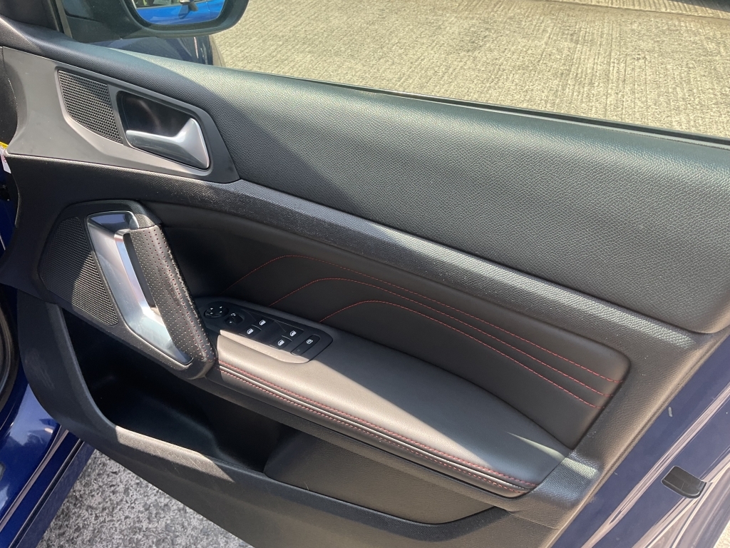 Peugeot 308 Peugeot 308 Sportium E-thp 1.2L  #17