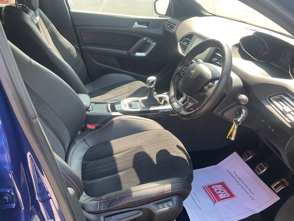 Peugeot 308 Peugeot 308 Sportium E-thp 1.2L  #16