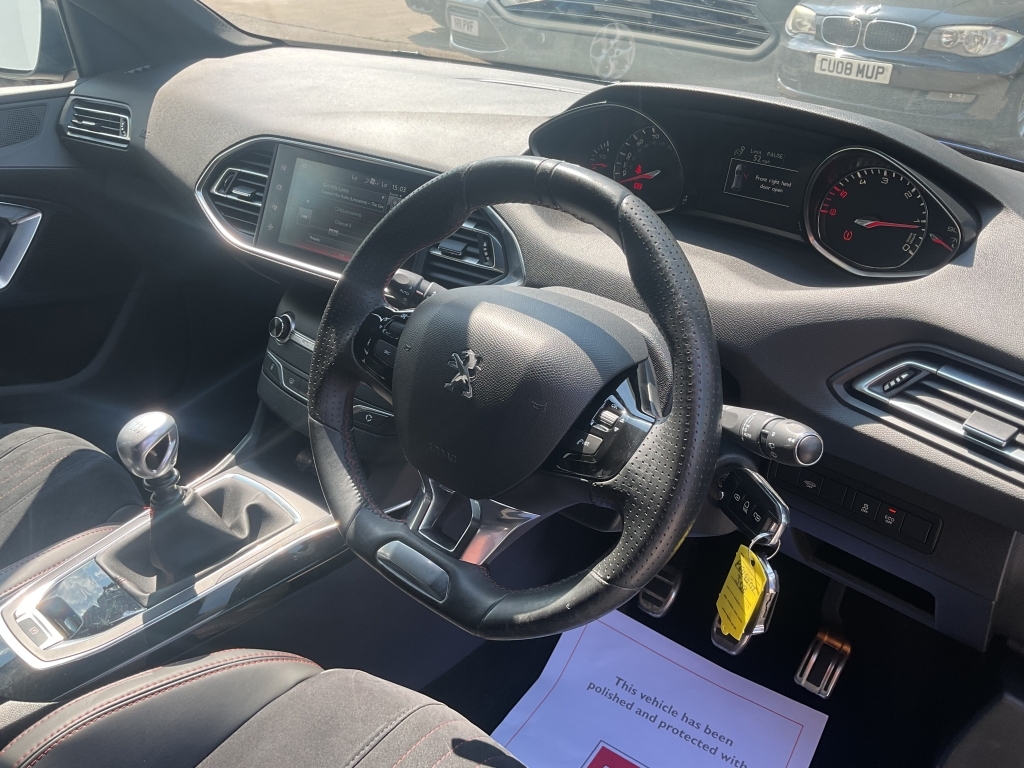 Peugeot 308 Peugeot 308 Sportium E-thp 1.2L  #7