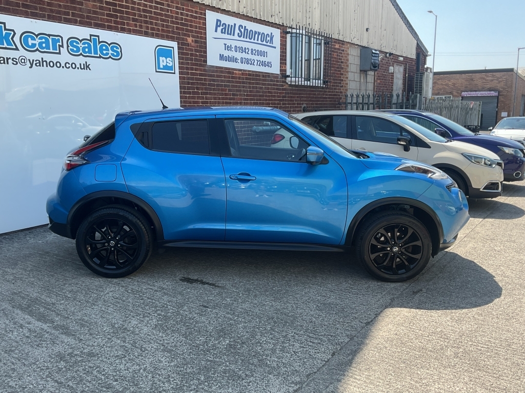 Nissan Juke Hatchback 1.6 Tekna Blue #3