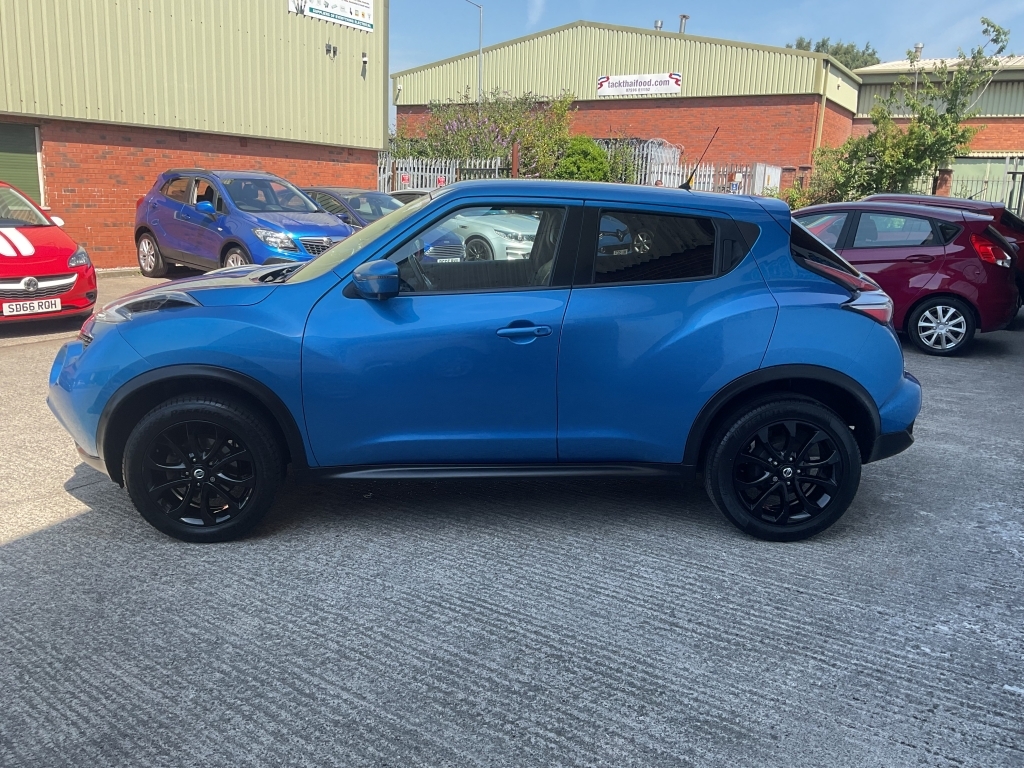 Nissan Juke Hatchback 1.6 Tekna Blue #6