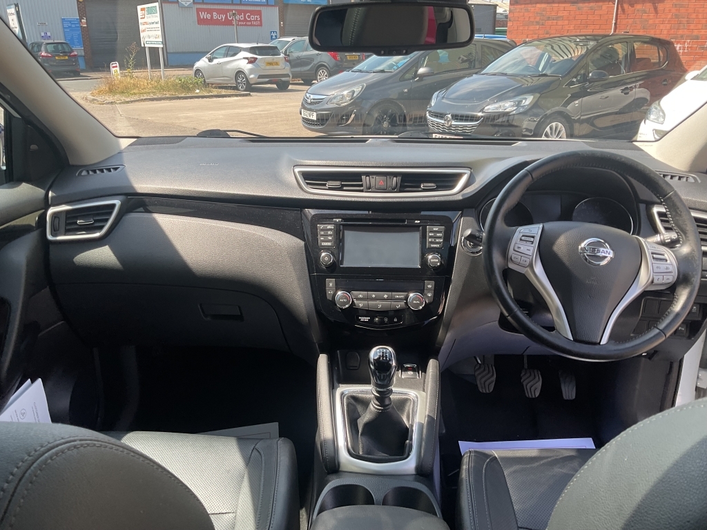 Nissan Qashqai 1.2 Dig-t Tekna 2Wd Euro 5 S S Grey #21