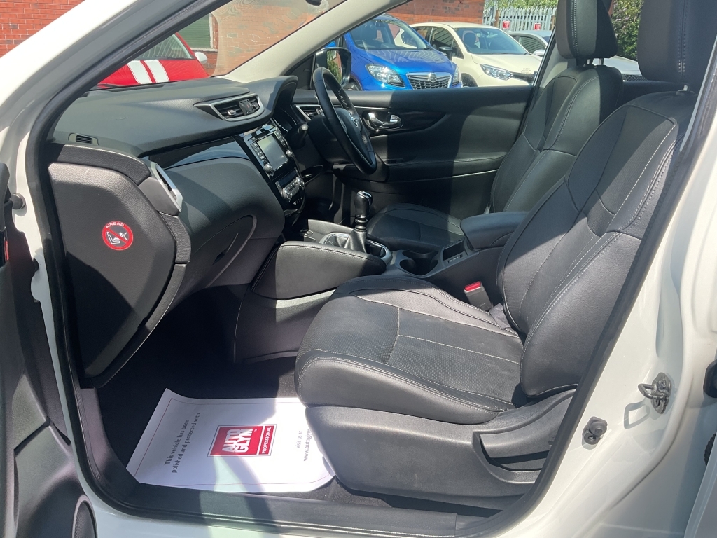 Nissan Qashqai 1.2 Dig-t Tekna 2Wd Euro 5 S S Grey #15
