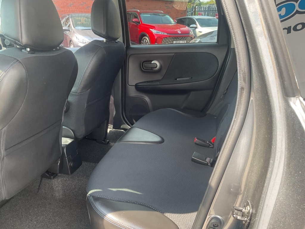Nissan Note Hatchback Red #22