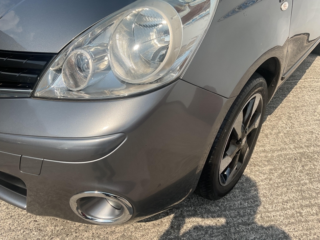 Nissan Note Hatchback Red #26