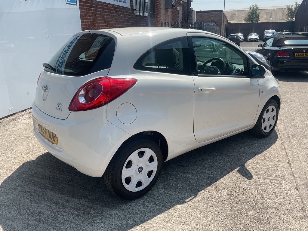 Ford KA  Black #8
