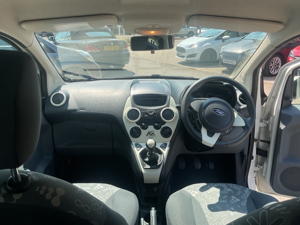 Ford KA  Black #28