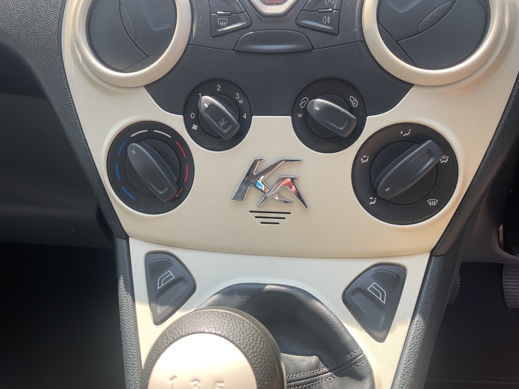 Ford KA  Black #31