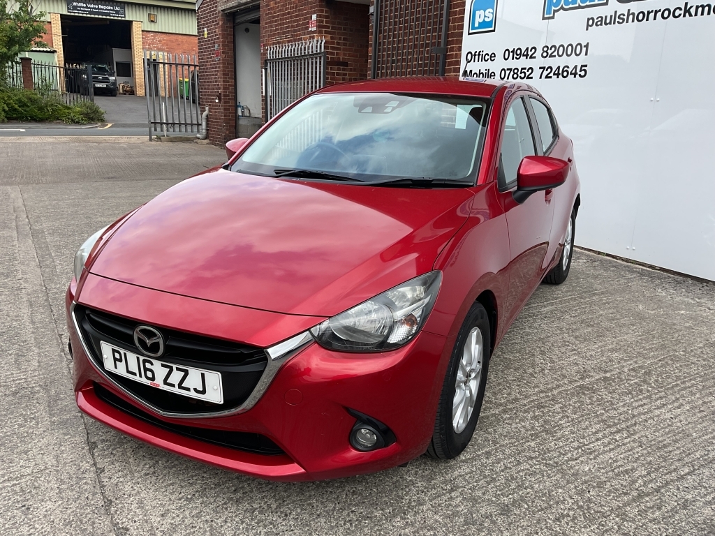 Mazda 2 Hatchback 1.5 Se-l Nav Red #3