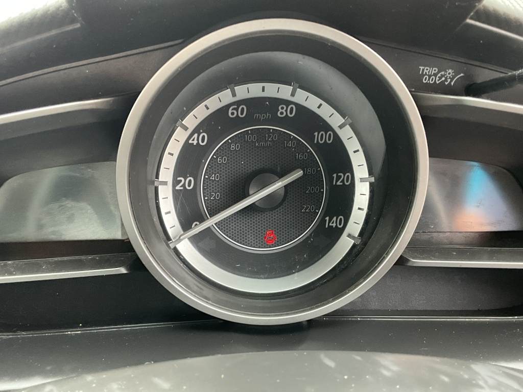 Mazda 2 1.5 Sport Nav 89 Bhp Red #8