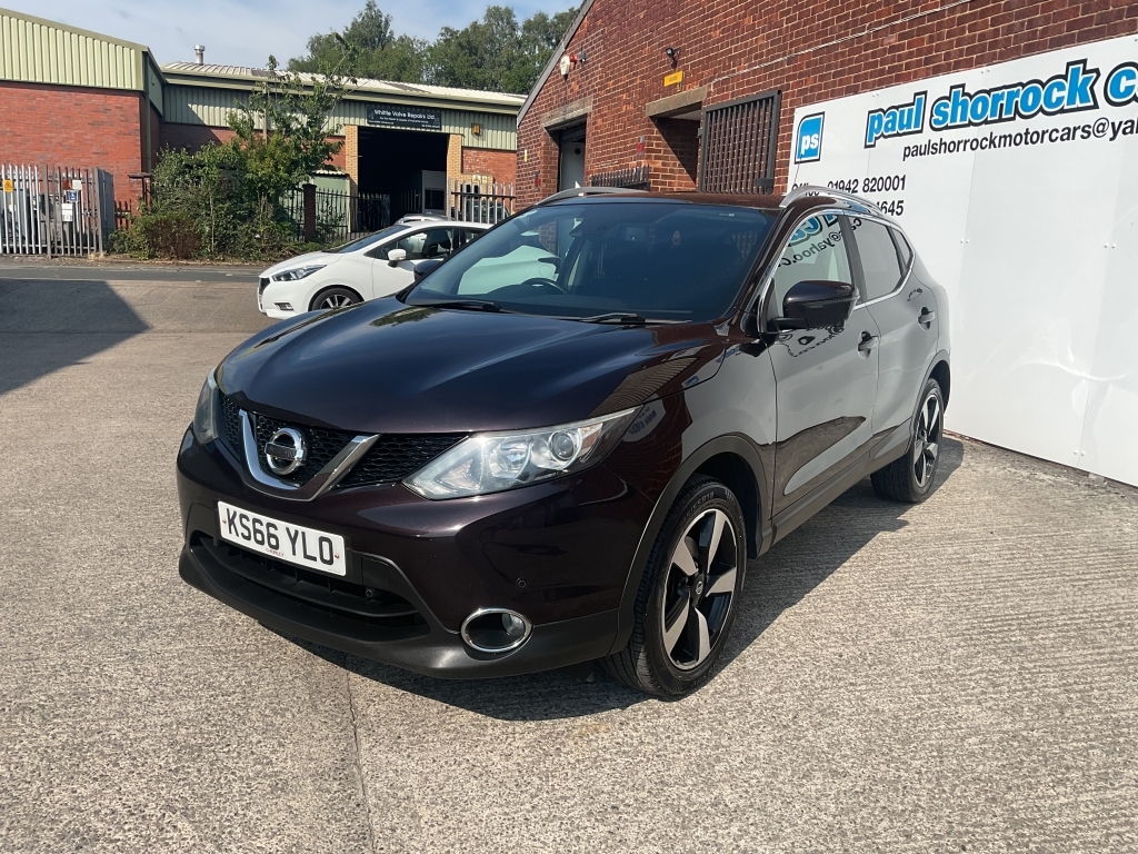 Nissan Qashqai Hatchback 1.6 N-connecta Dci Black #3