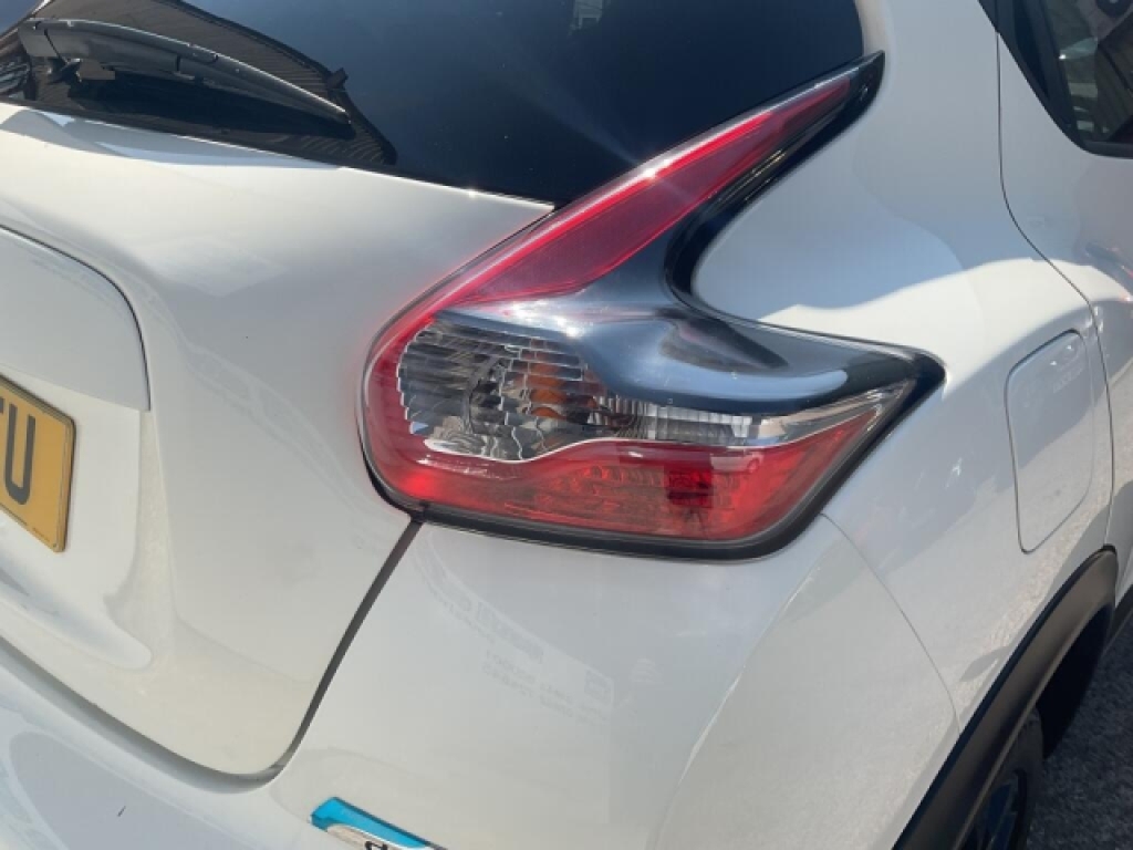 Nissan Juke Hatchback Grey #28