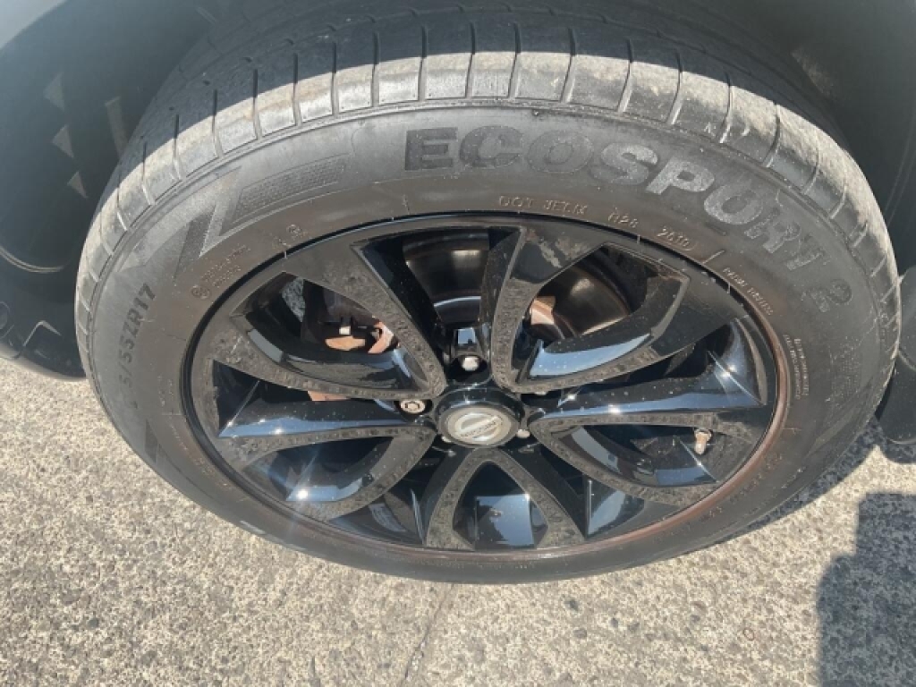 Nissan Juke Hatchback Grey #34