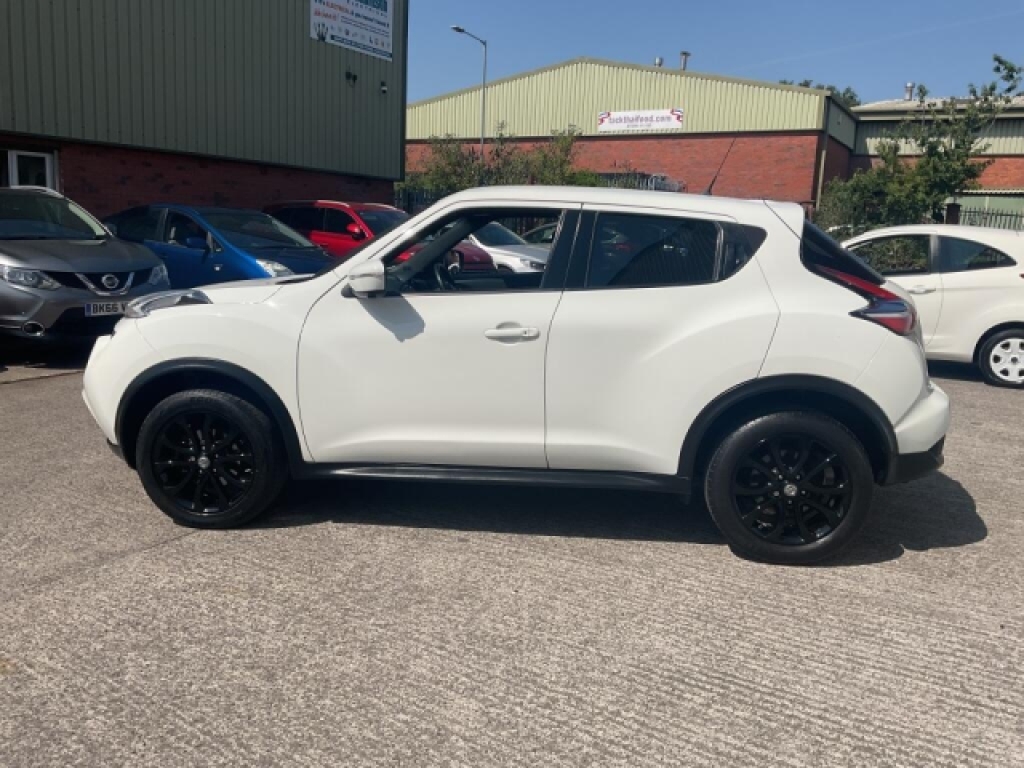 Nissan Juke Hatchback 1.5 Tekna Dci White #3