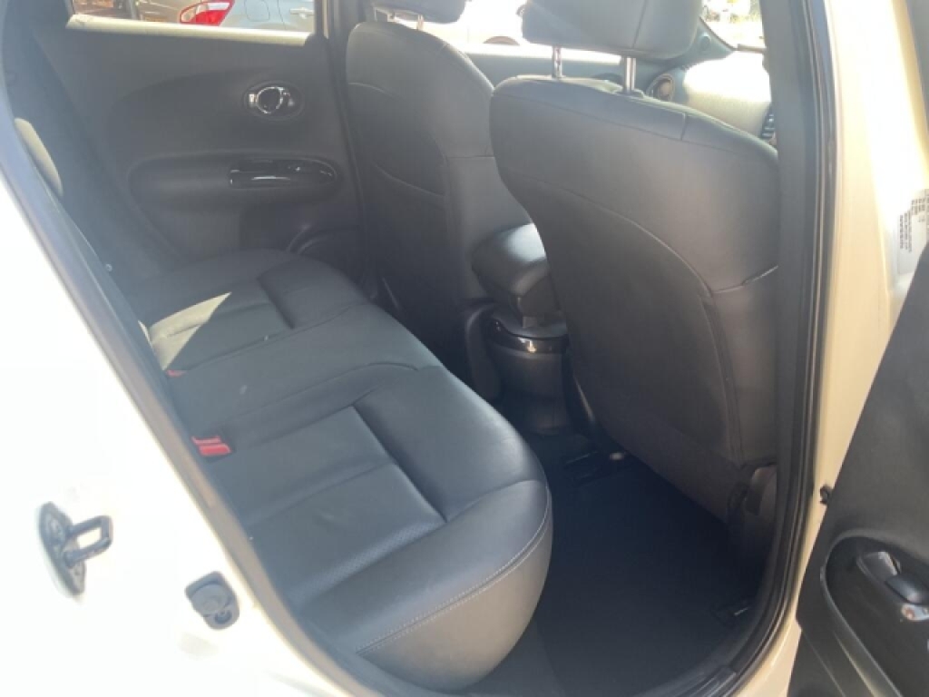 Nissan Juke Hatchback Grey #18