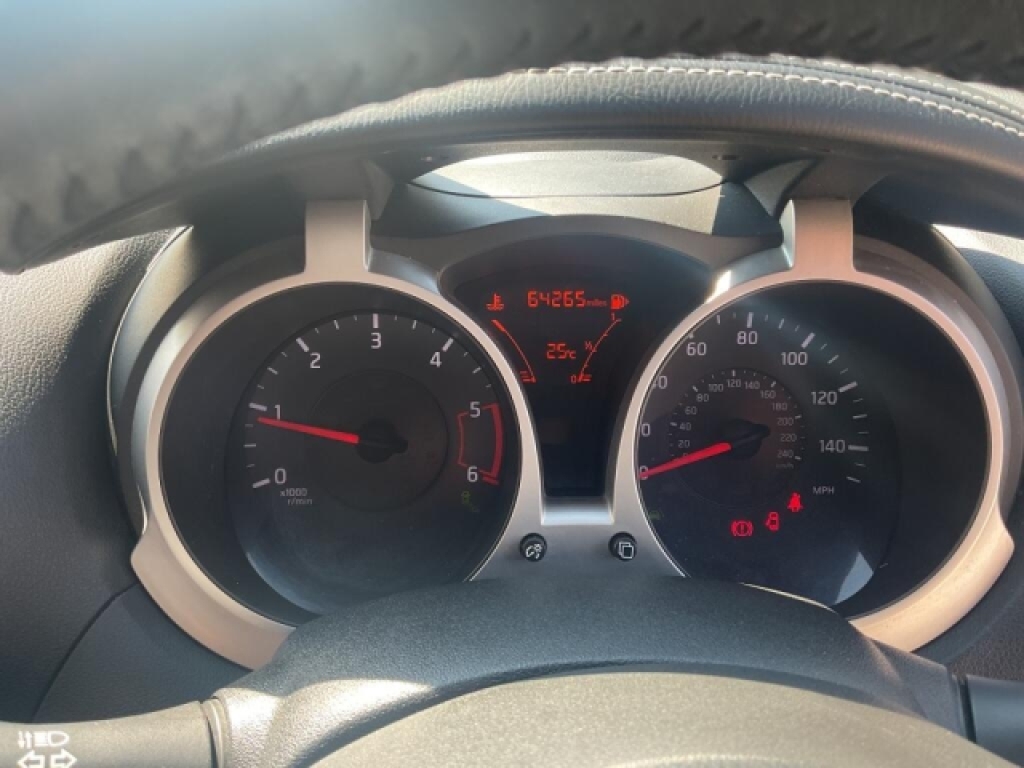 Nissan Juke Hatchback Grey #10