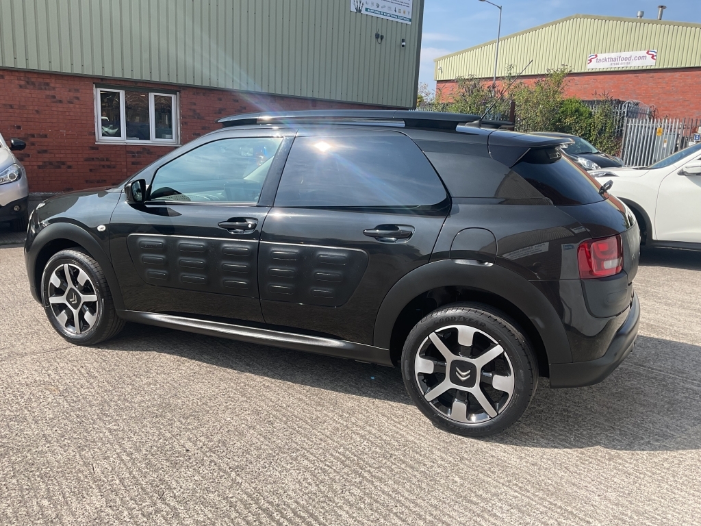 Citroen C4 Cactus Hatchback 1.6 Bluehdi Flair Black #5