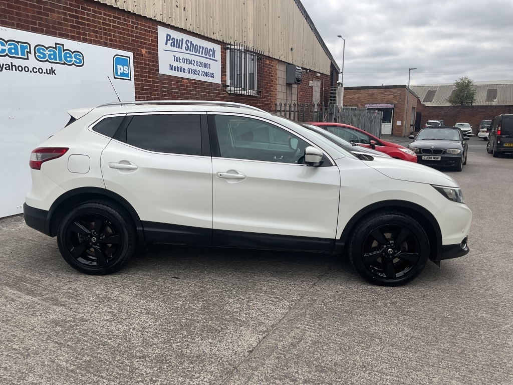 Nissan Qashqai Hatchback 1.5 Dci N-tec Plus White #6