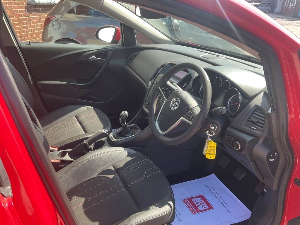 Vauxhall Astra Vauxhall Astra 2012 Silver #8