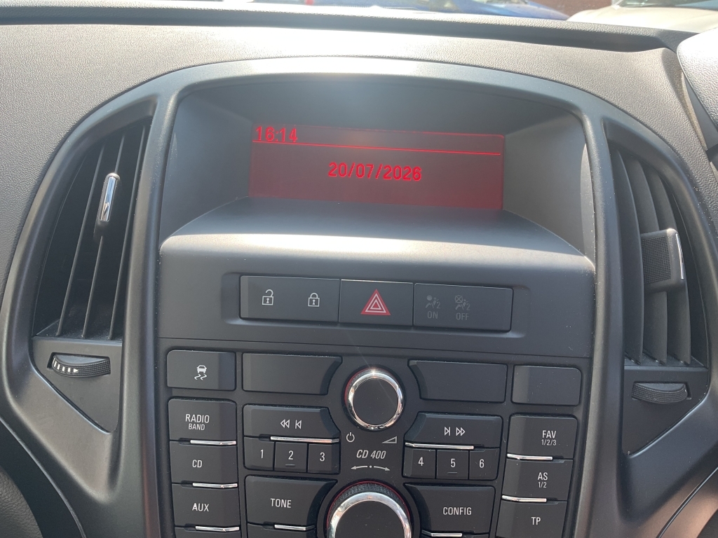 Vauxhall Astra Vauxhall Astra 2012 Silver #12