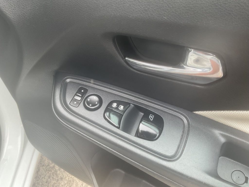 Nissan Micra Acenta #26