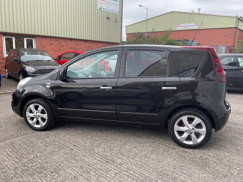 Nissan Note Mpv 1.4 N-tec Black #4