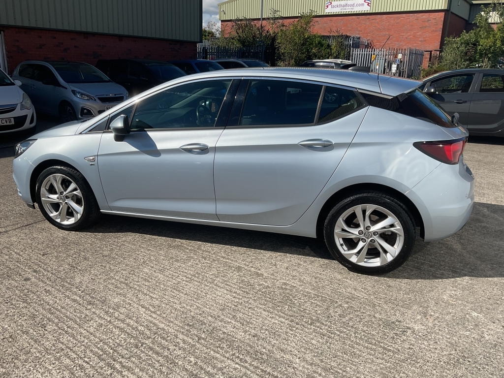 Vauxhall Astra Hatchback 1.4 Sri Silver #3