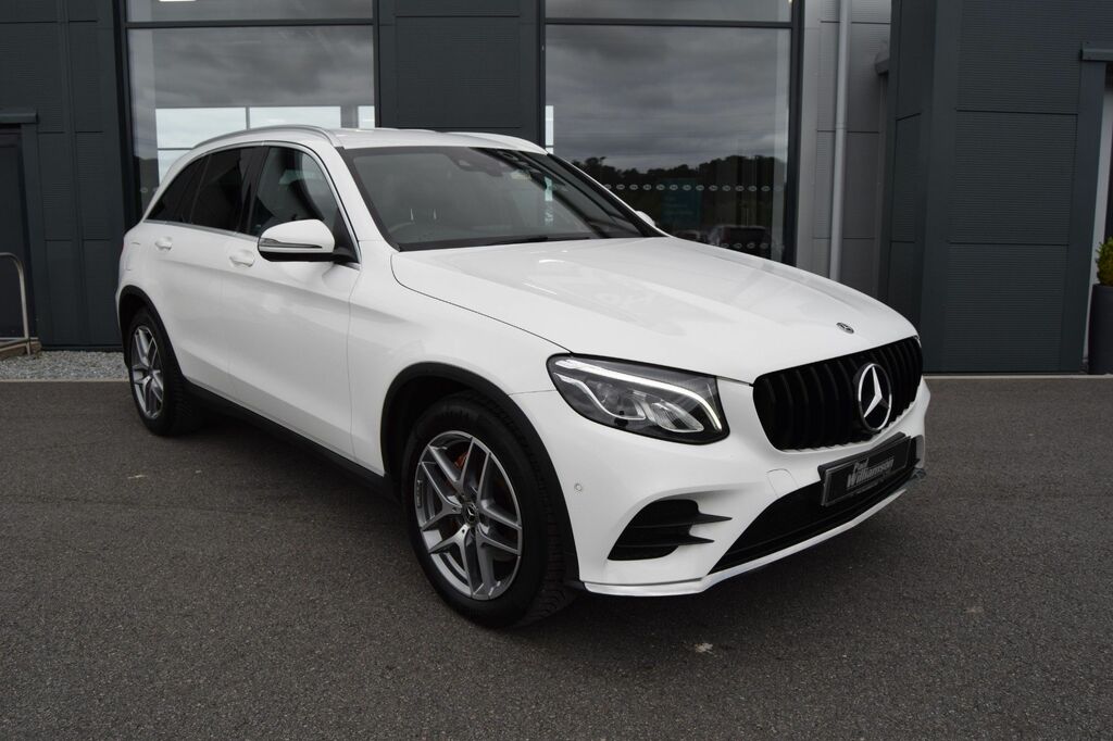 Mercedes-Benz GLC Class 2.1 Glc220d Amg Line Suv G-tronic 4Mati KW67XCA White #2