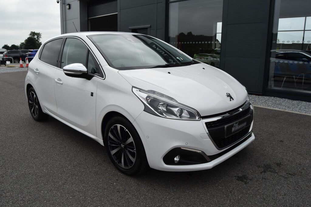 Peugeot 208 1.2 Puretech Tech Edition Hatchback Man White #4