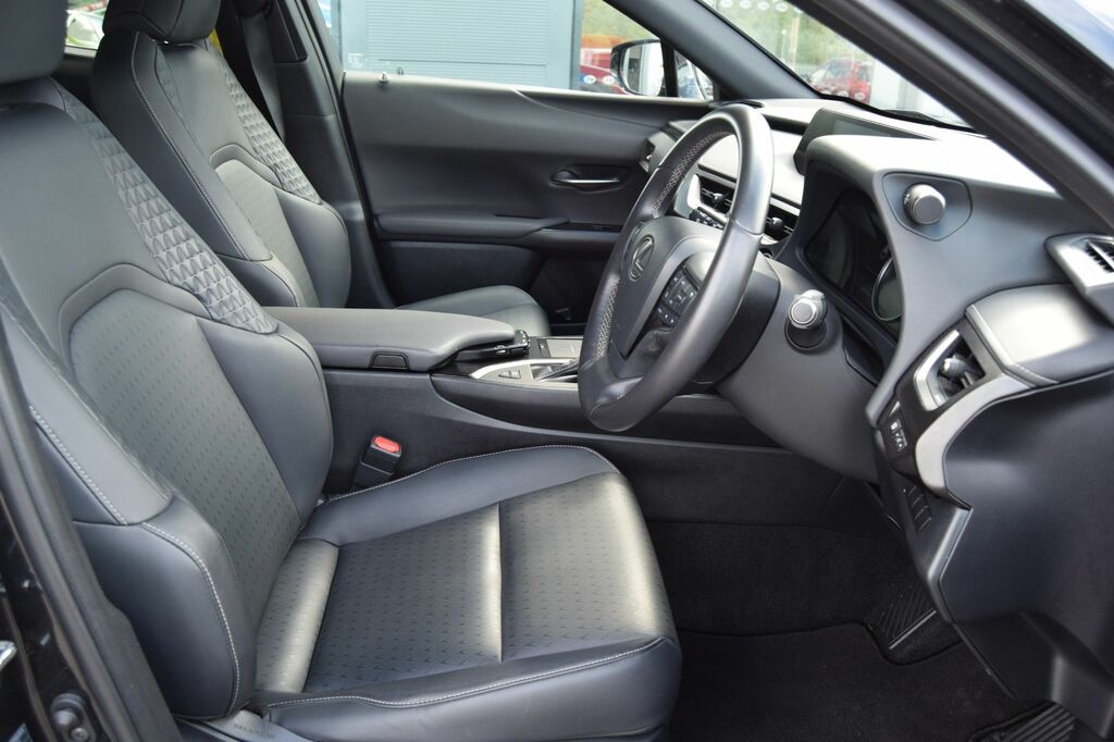 Lexus UX Ux 250H 4X2 Cvt Black #16