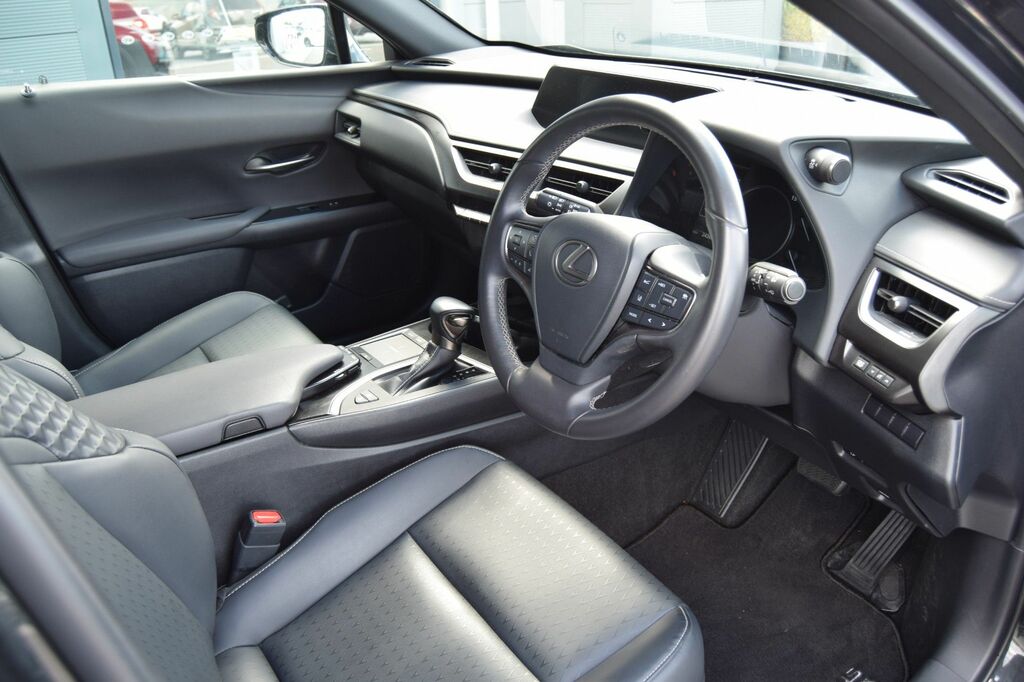Lexus UX Ux 250H 4X2 Cvt Black #17
