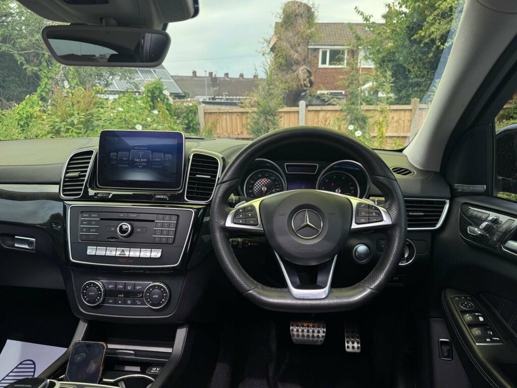Mercedes-Benz GLE Coupe Gle 350D 4Matic Amg Line Premium Plus 9G-tron Black #24