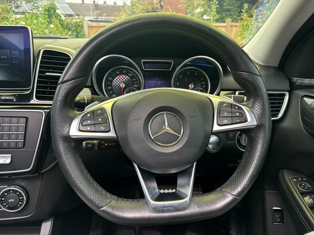 Mercedes-Benz GLE Coupe Gle 350D 4Matic Amg Line Premium Plus 9G-tron Black #25