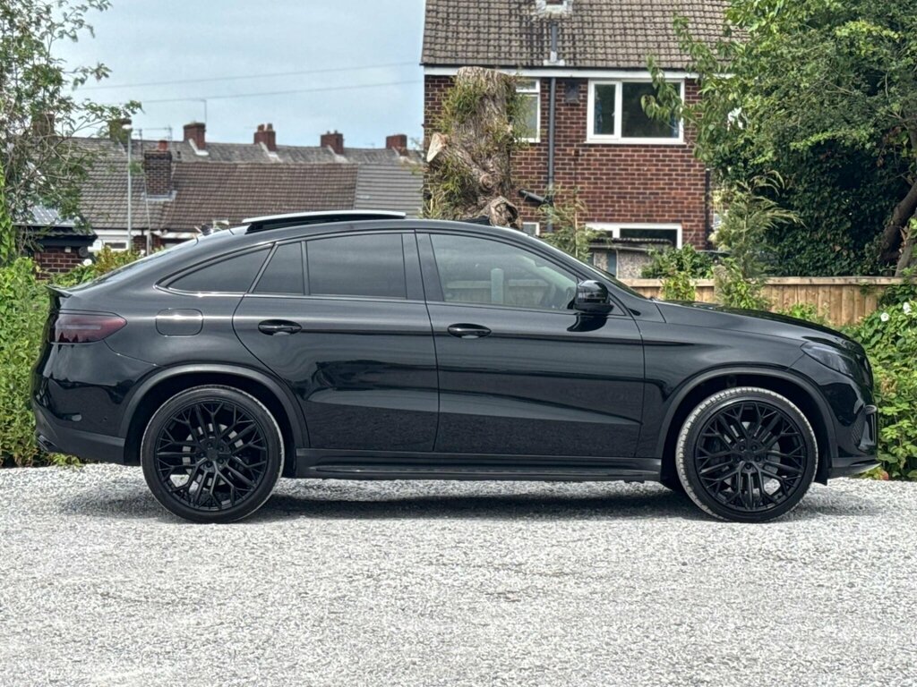 Mercedes-Benz GLE Coupe Gle 350D 4Matic Amg Line Premium Plus 9G-tron Black #9