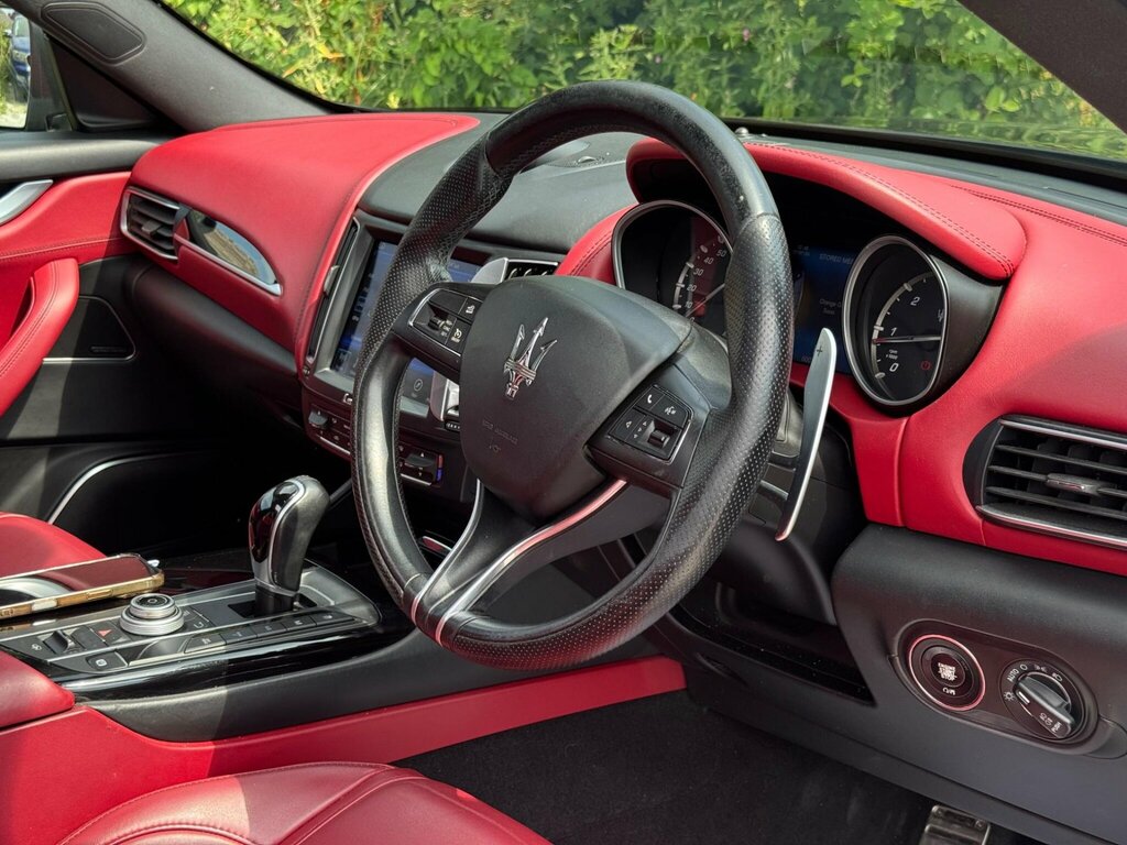 Maserati Levante V6d Auto White #13