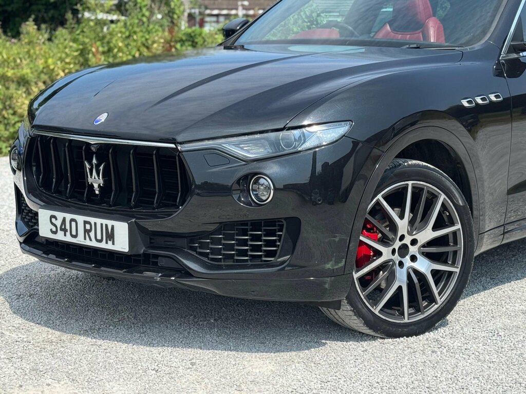 Maserati Levante V6d Auto White #61