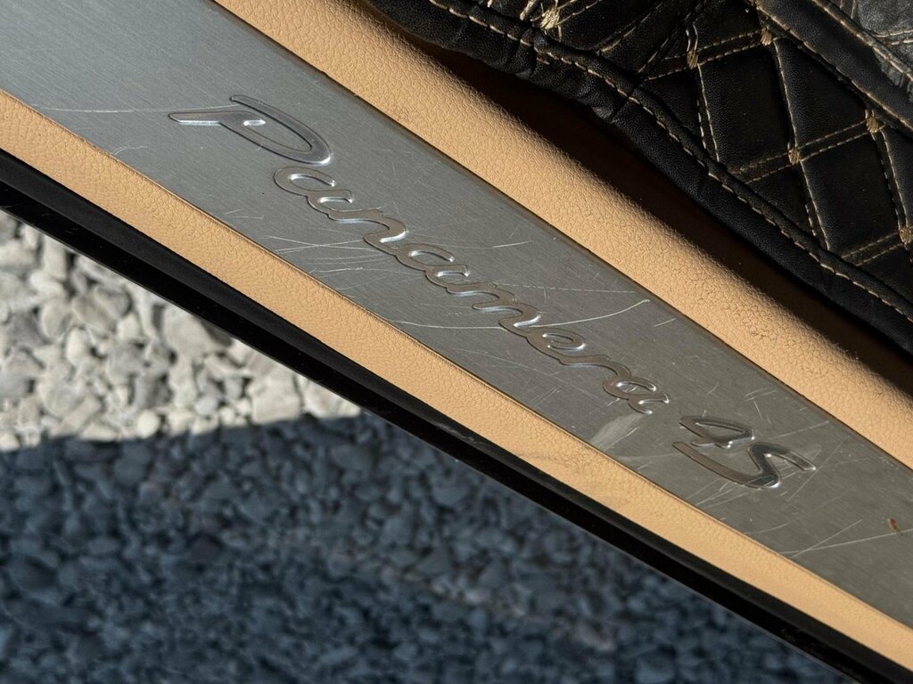 Porsche Panamera Hatchback Brown #73